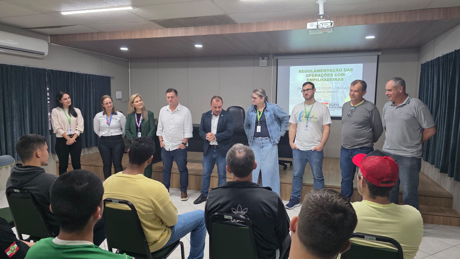 CERTIFICADO_EMPILHADEIRA01.jpg